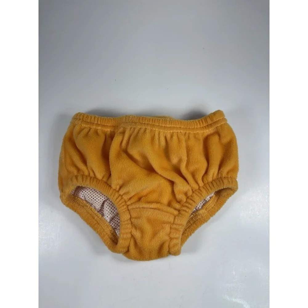 Winnie The Pooh Themed Embroidered Plush Diper Cover 6 Months Yellow